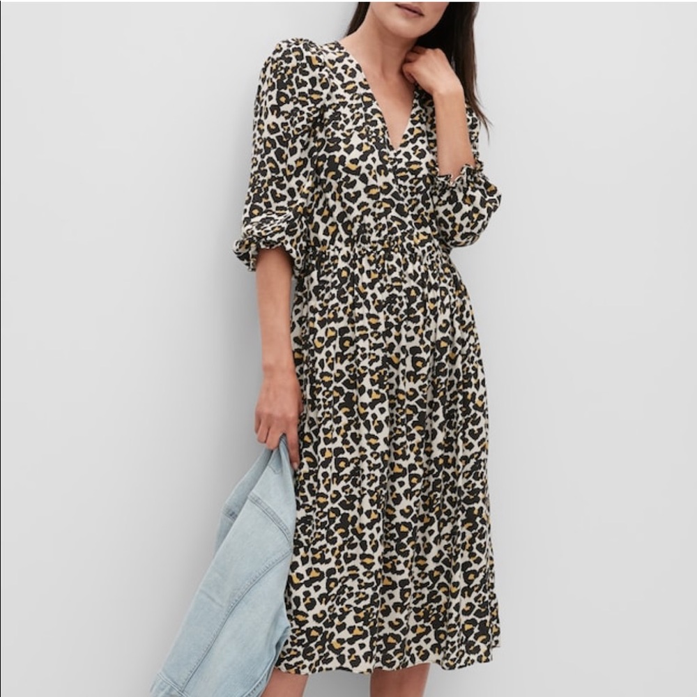 🆕Dress 👗 - Picture 3 of 11